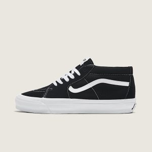 Premium Sk8-Mid Shoe